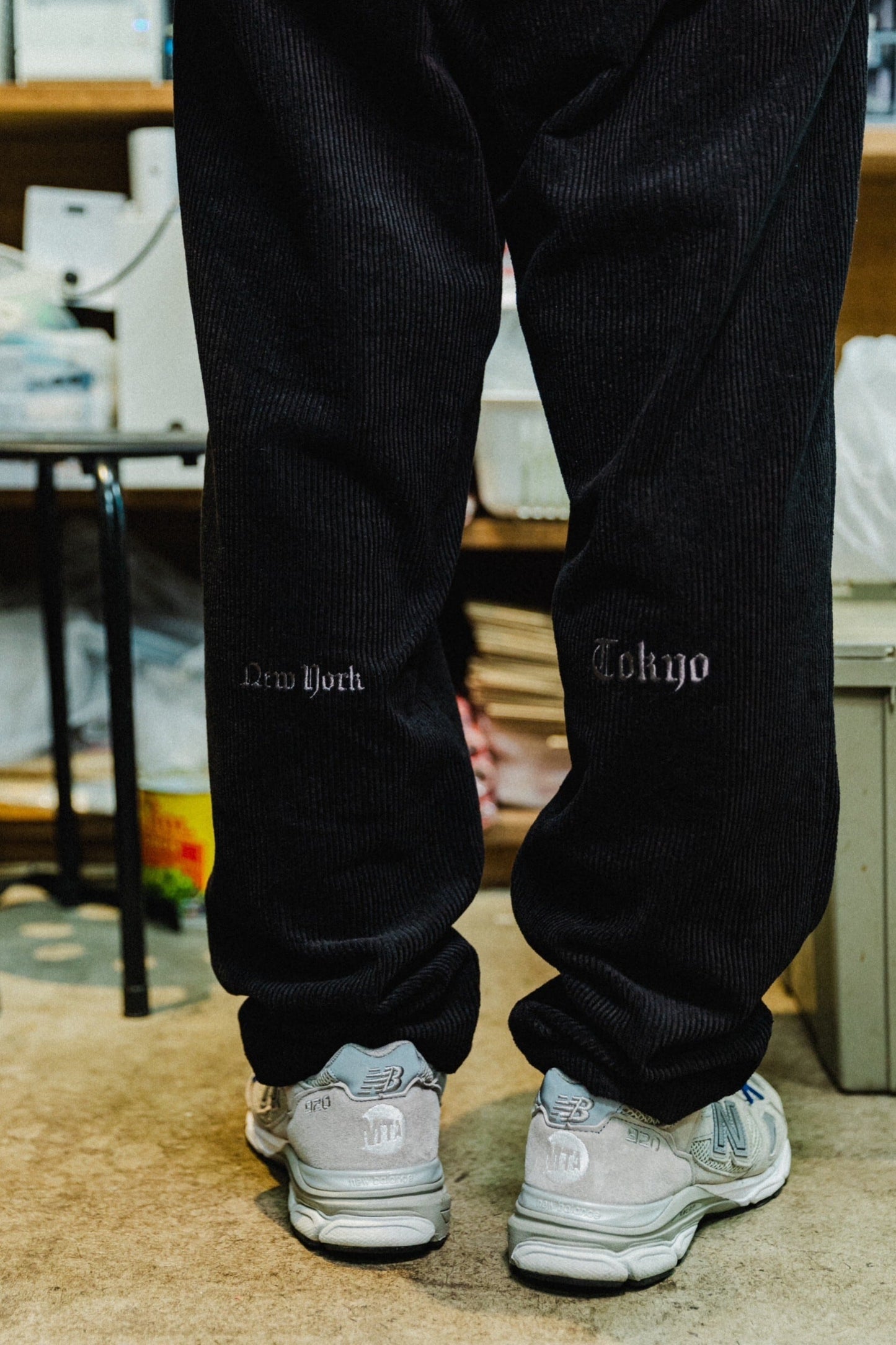 K’rooklyn CORDUROY TEXTILE ZIP HOODIE - BLACK