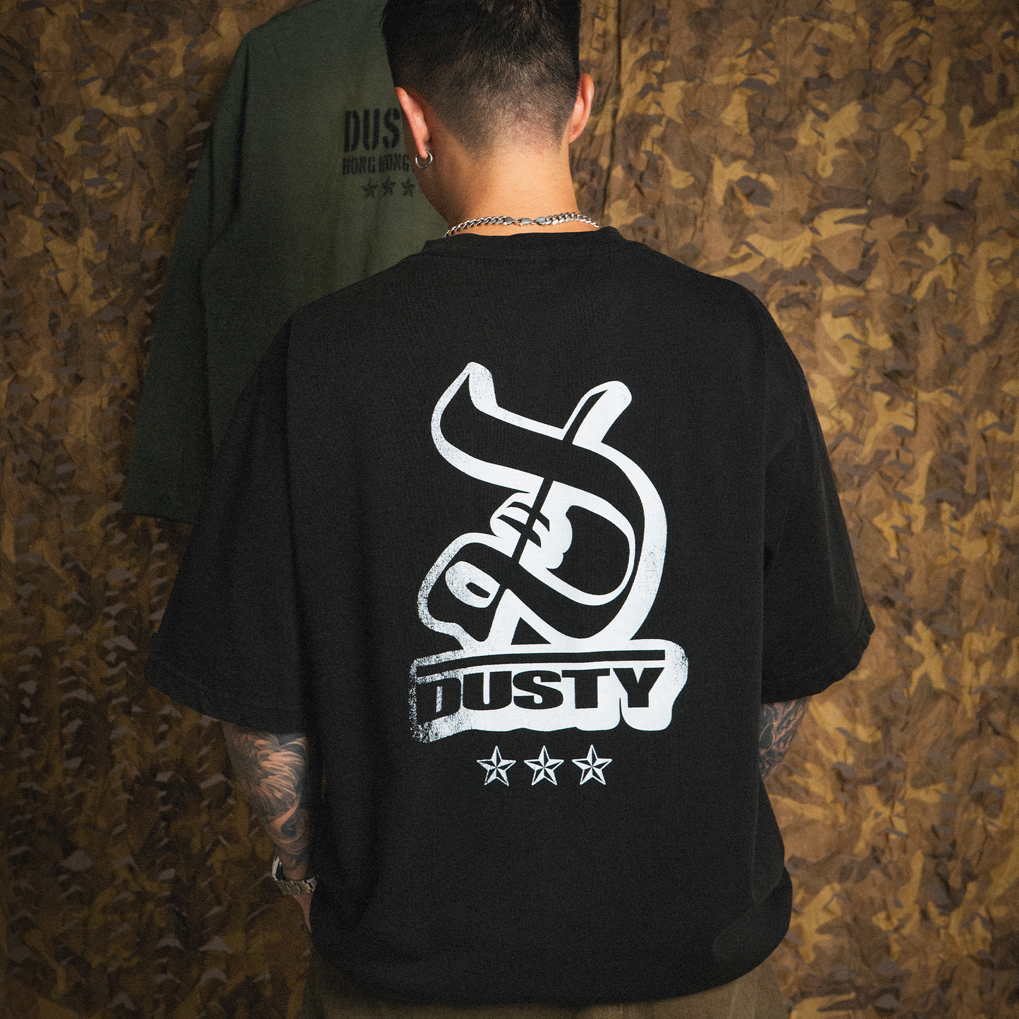 DUSTY LOGO TEE