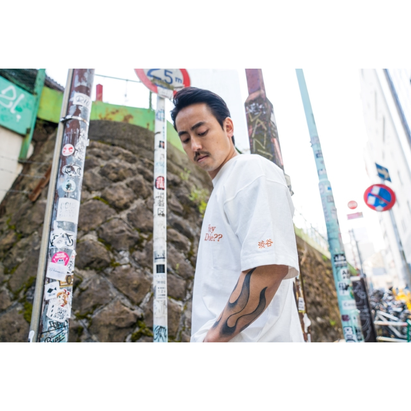 WHITE JAPAN PROJECT - SHIBUYA DUDE TEE