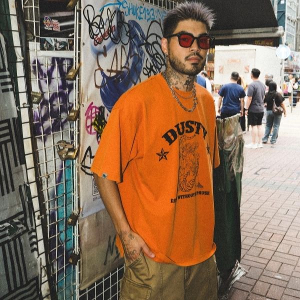 DUSTY WU SONG GRAPHIC TEE (SPECIAL EDITION)