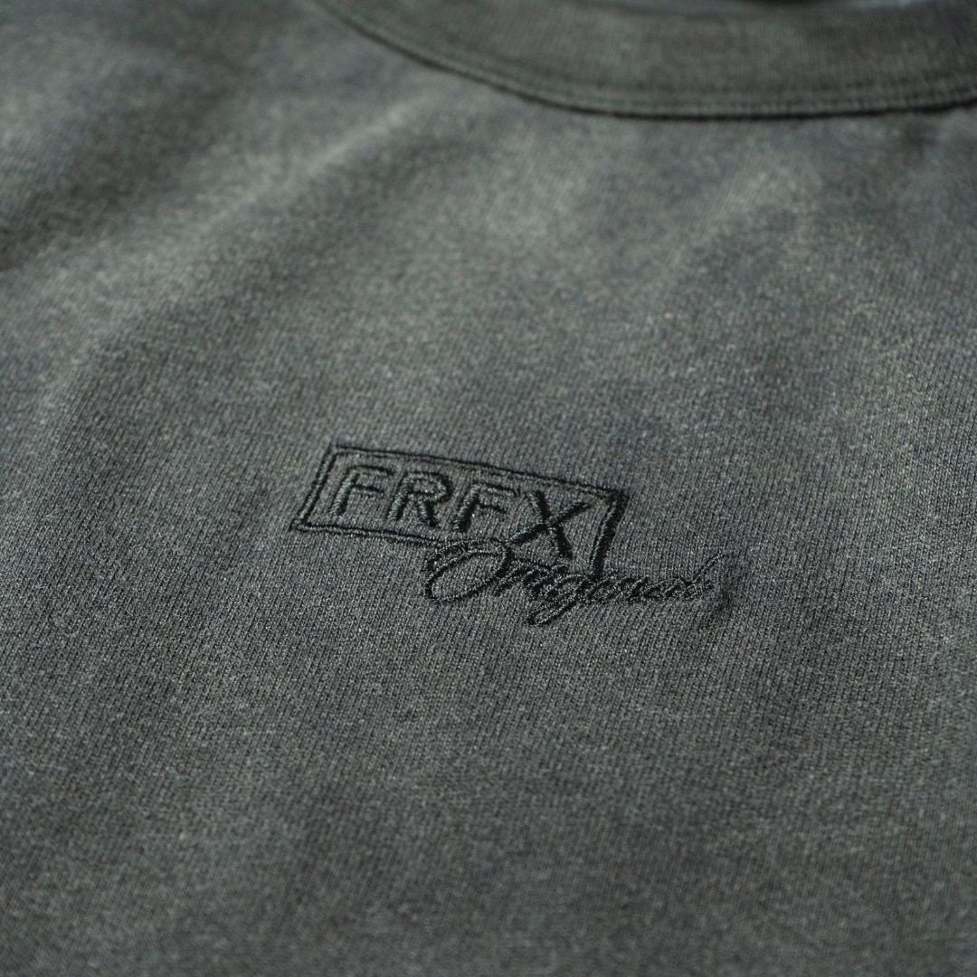 FAIRFAX LADY SPLIT-HEM TEE
