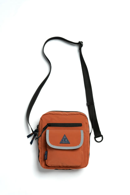 FAIRFAX SHOULDER BAG