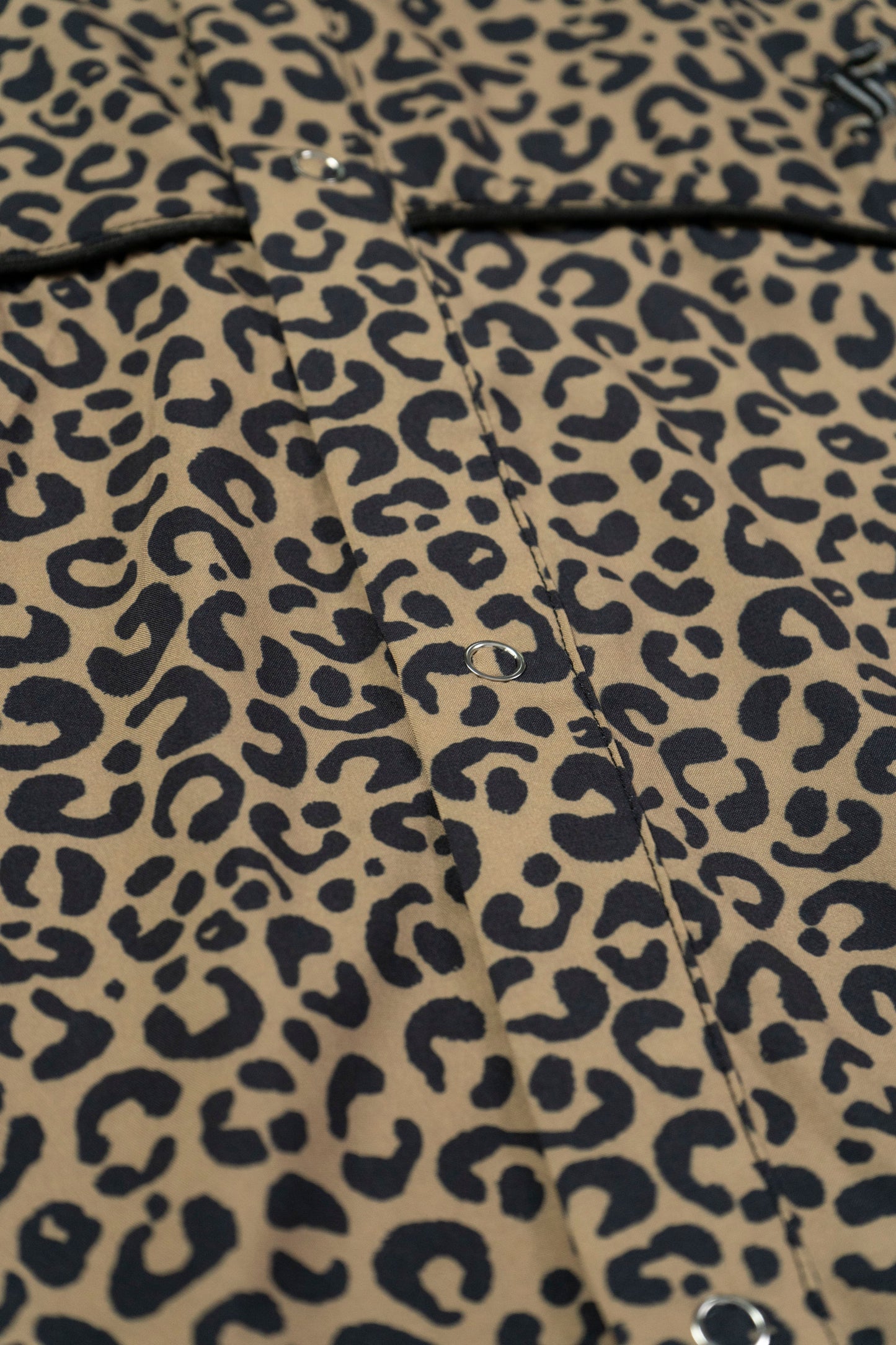 FAIRFAX WESTEN LEAPARD PRINT SHIRT