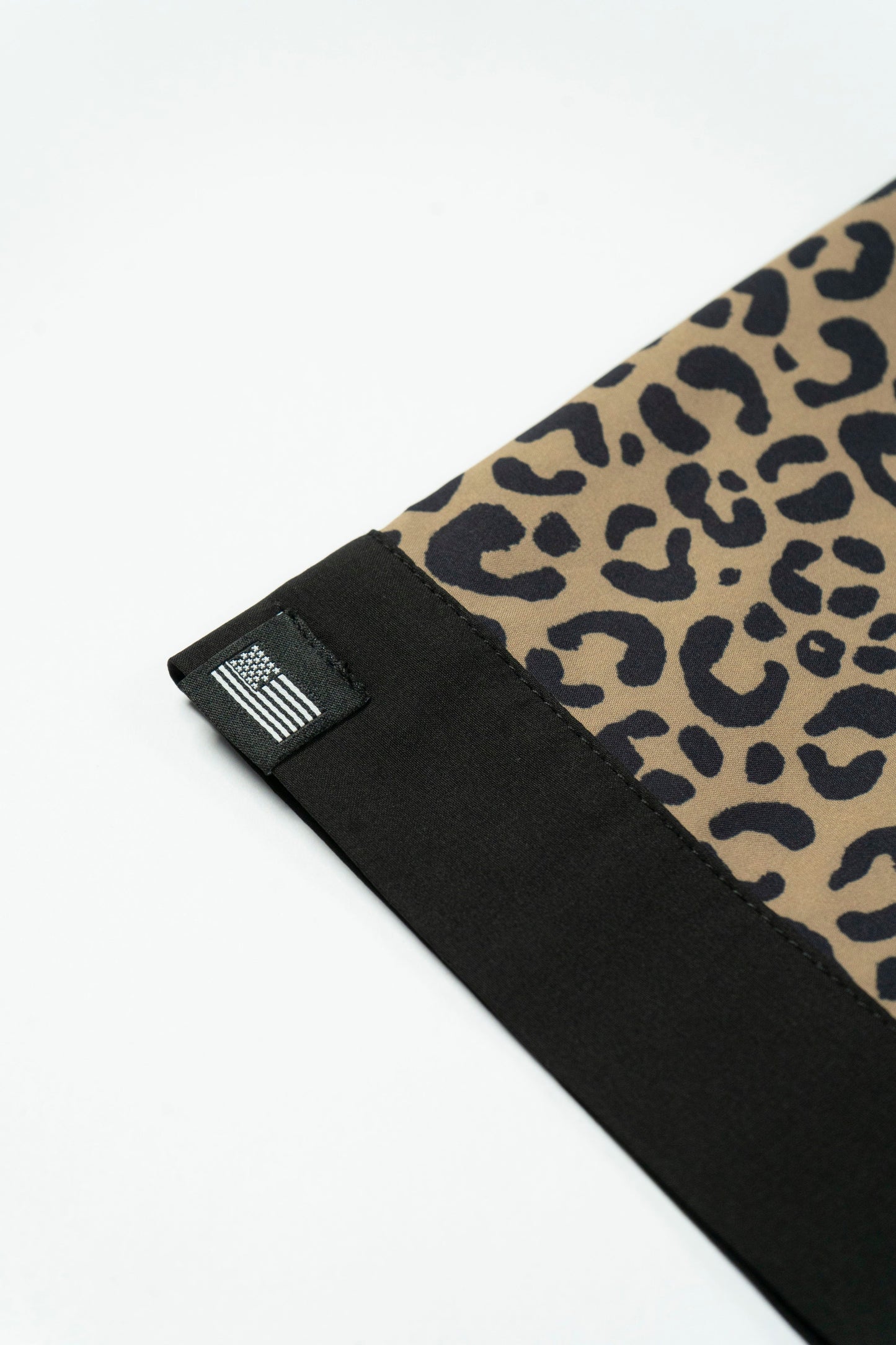 FAIRFAX WESTEN LEAPARD PRINT SHIRT