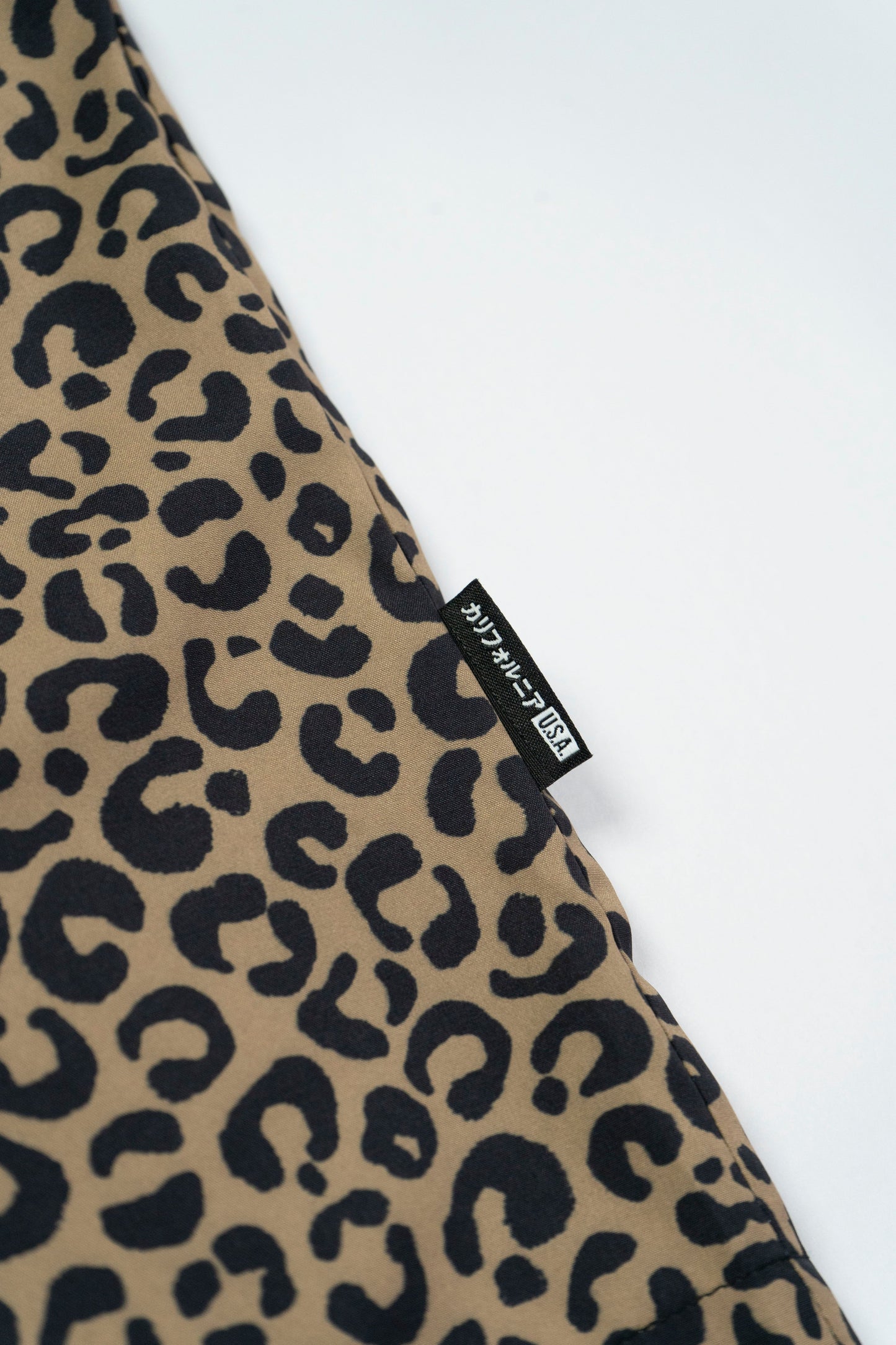 FAIRFAX WESTEN LEAPARD PRINT SHIRT