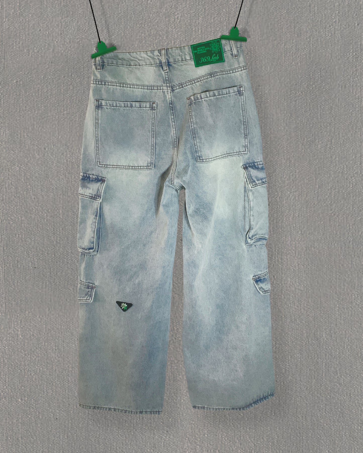 369 LAB Pocket Details Loose Jeans