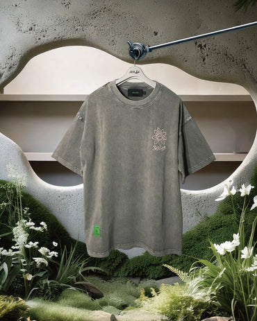 369 LAB Heart Eyes Baby Flower Tee