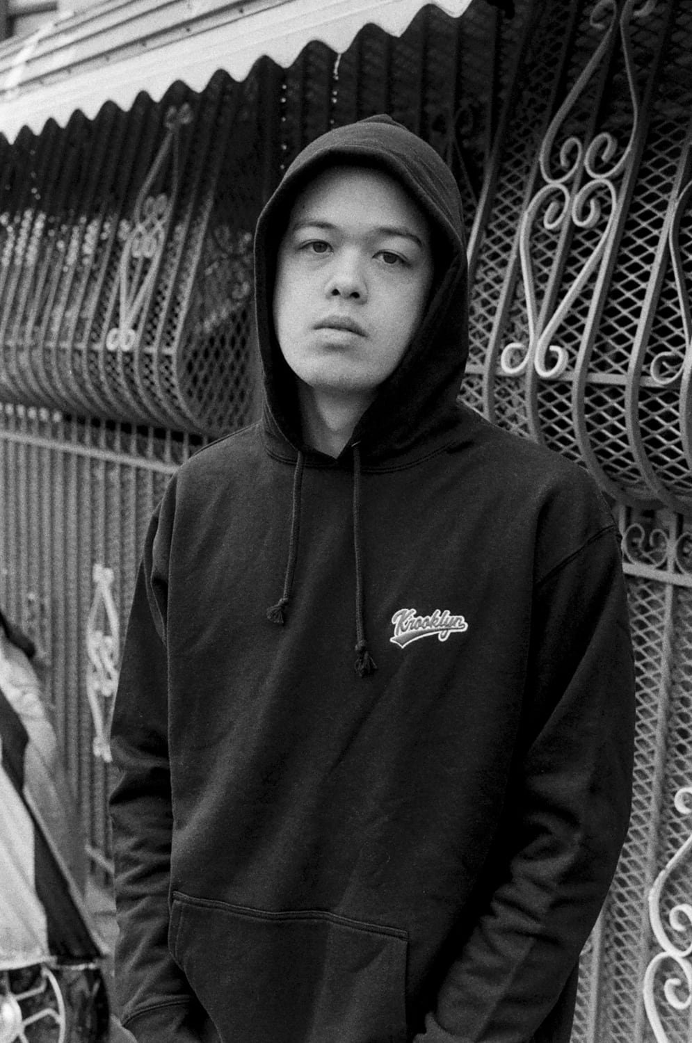 K’rooklyn LOGO HOODIE - BLACK
