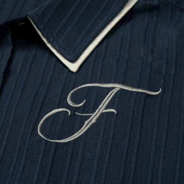 FAIRFAX CROP SHIRT