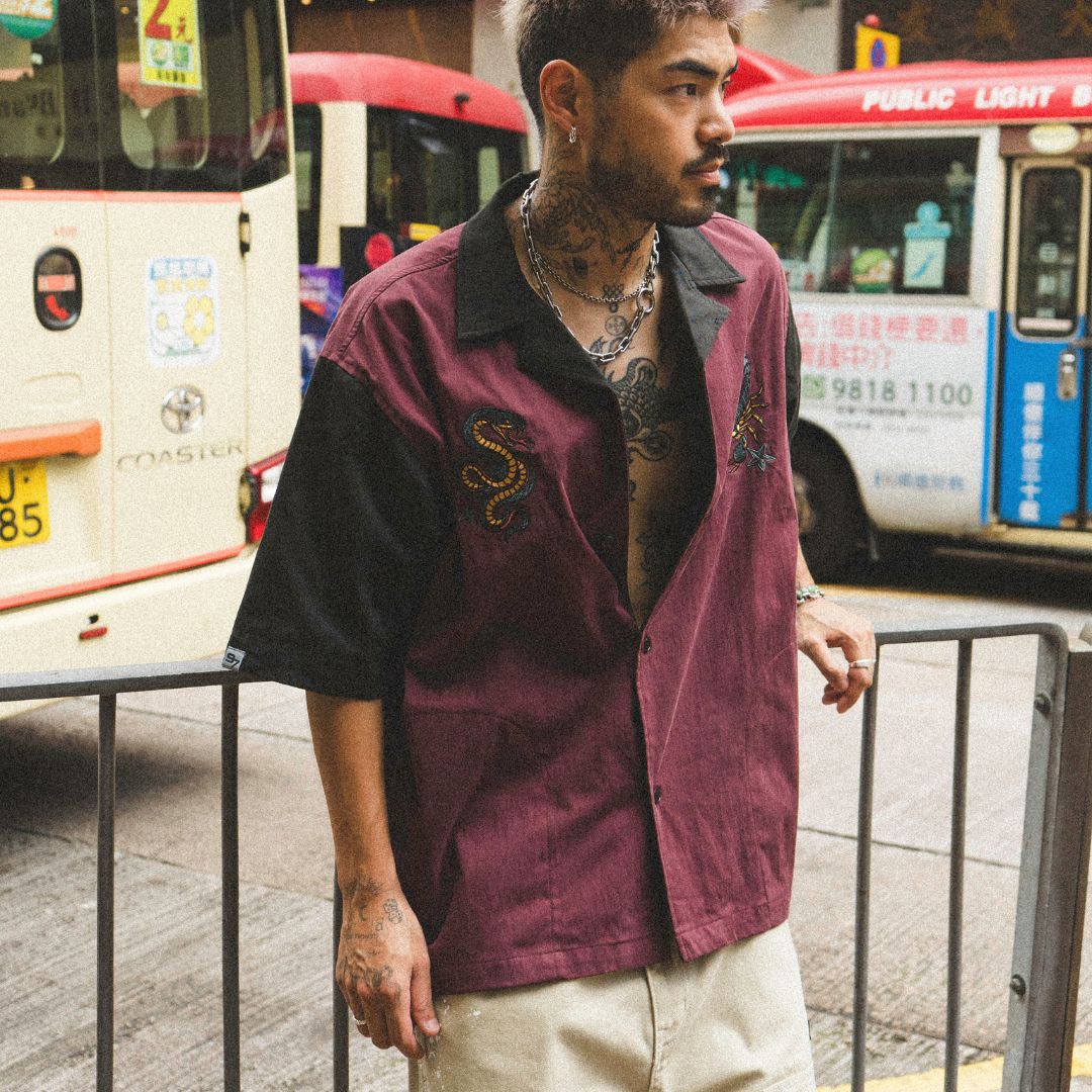 DUSTY INVINCIBLE EMB SHIRT