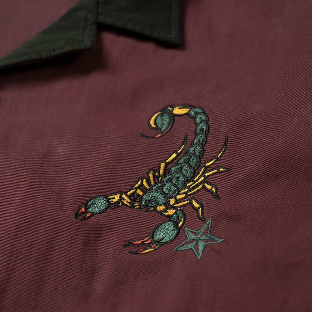 DUSTY INVINCIBLE EMB SHIRT
