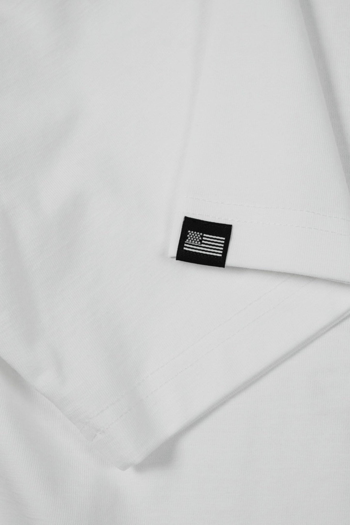 FAIRFAX KOMAINU GRAPHIC TEE