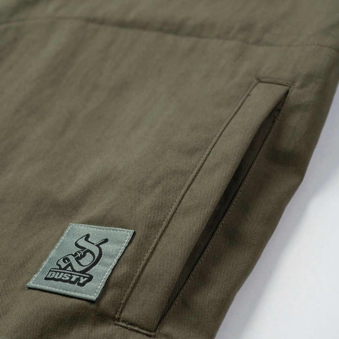 DUSTY INVINCIBLE EMB SHIRT
