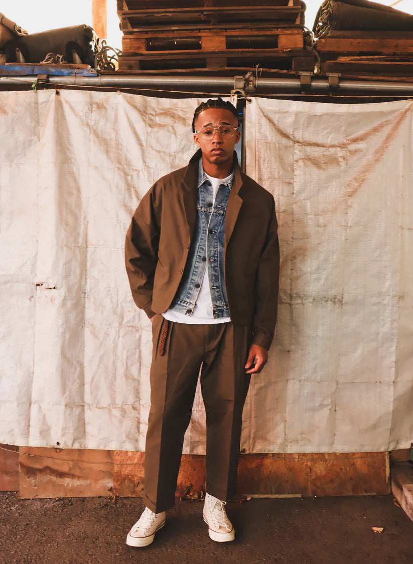 WOODBLOCK２TUCK HERRINGBONE TROUSER - OLIVE