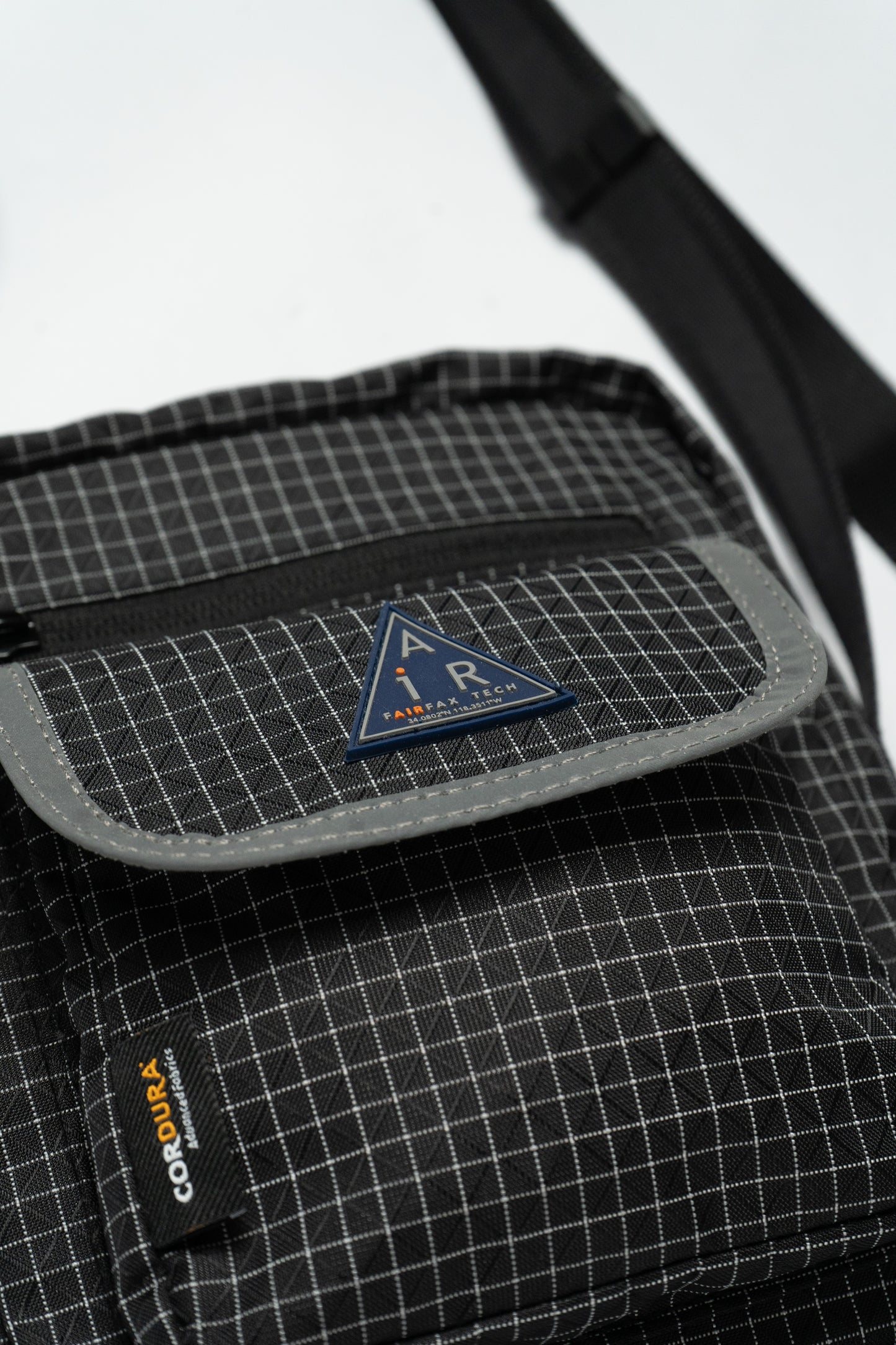 FAIRFAX SHOULDER BAG (CORDURA)