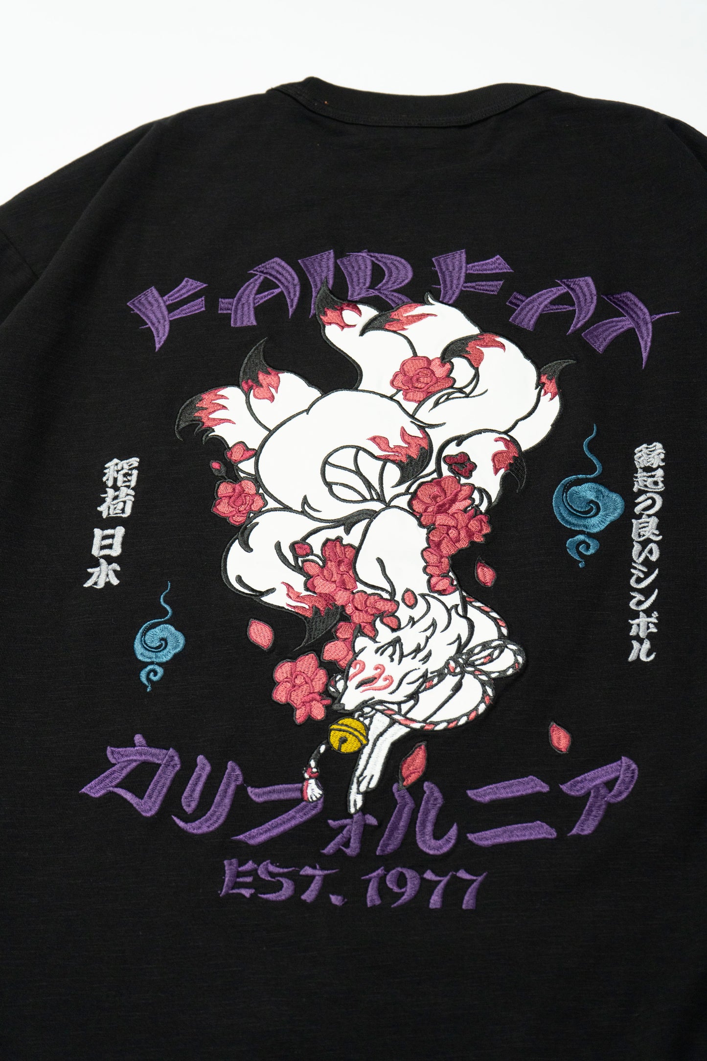 FAIRFAX KITSUNE EMB TEE
