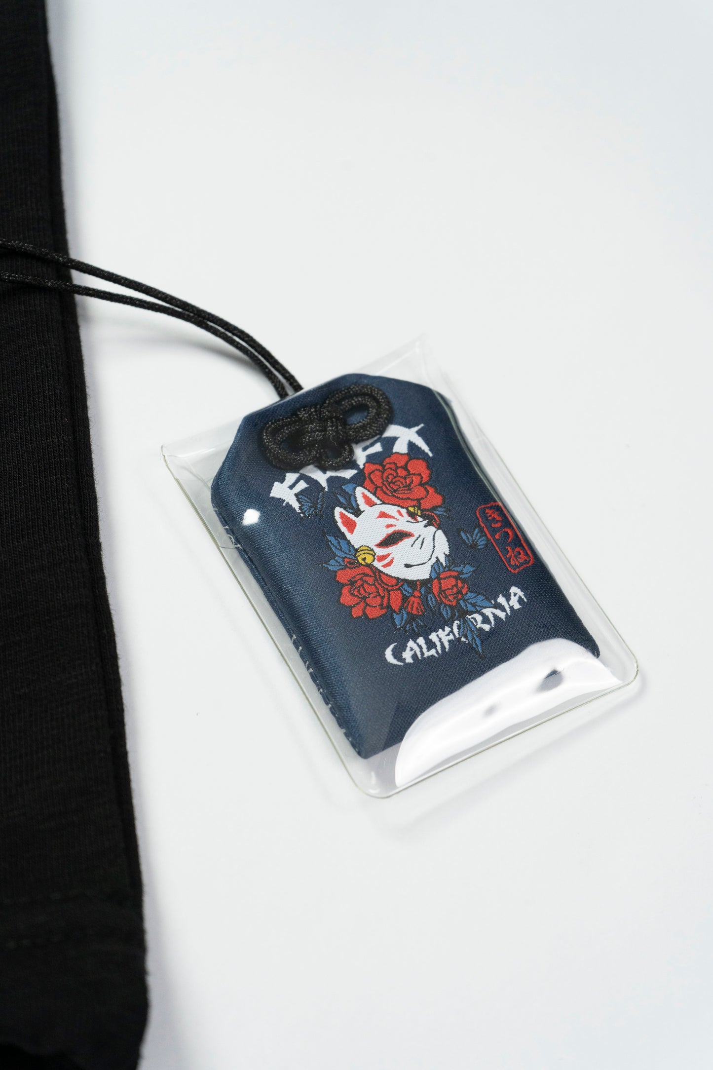 FAIRFAX KITSUNE EMB TEE