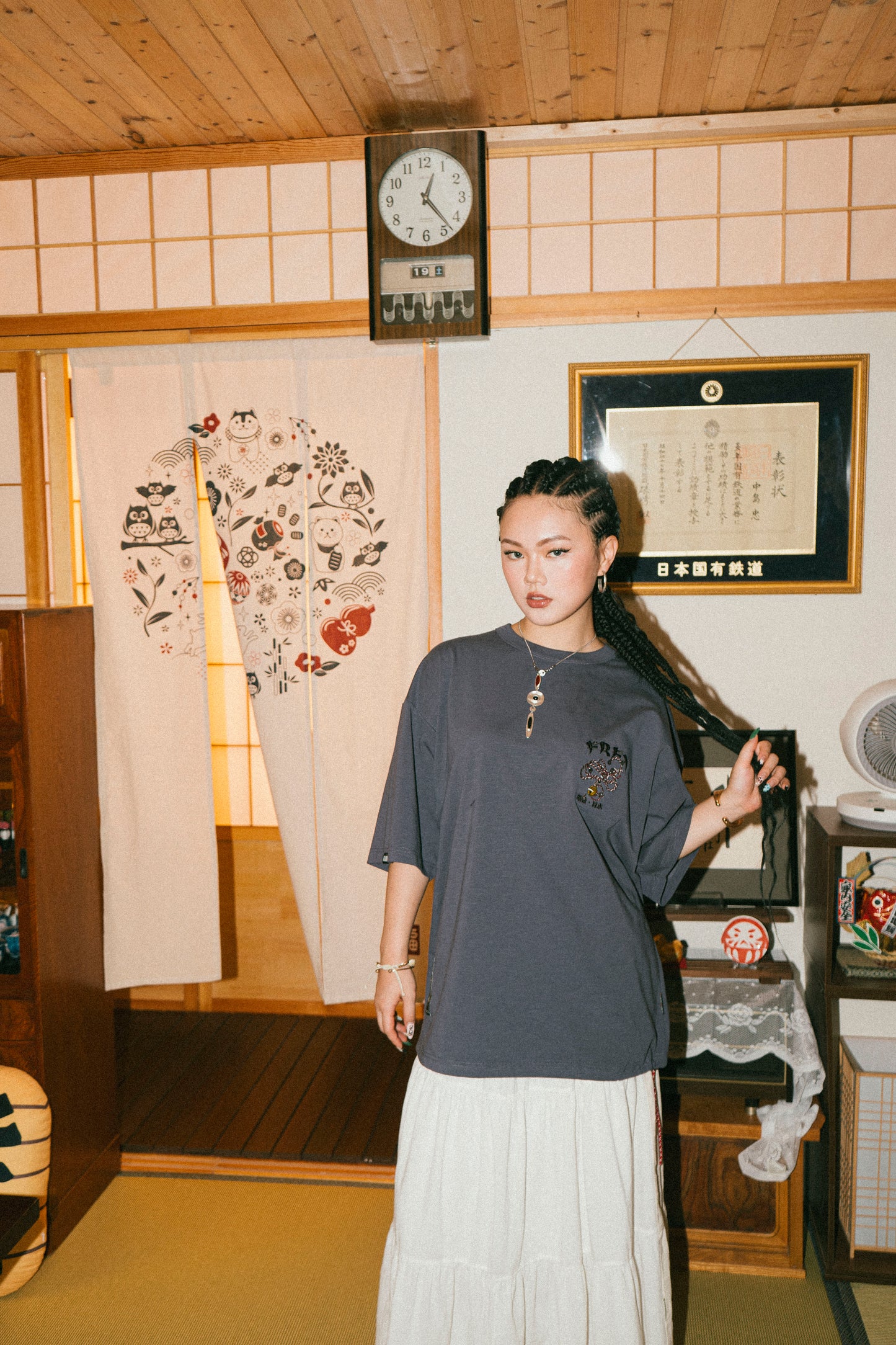 FAIRFAX KITSUNE EMB TEE