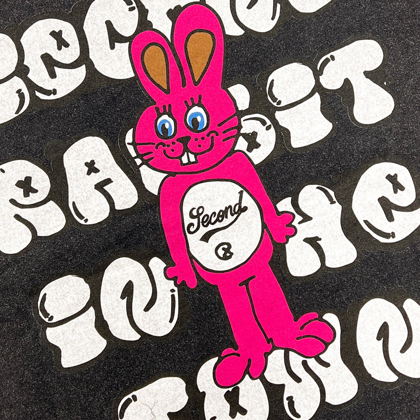 2ND CLOSET "SECOND RABBIT" IN THE TOWN GRAIFFITI T-SHIRT