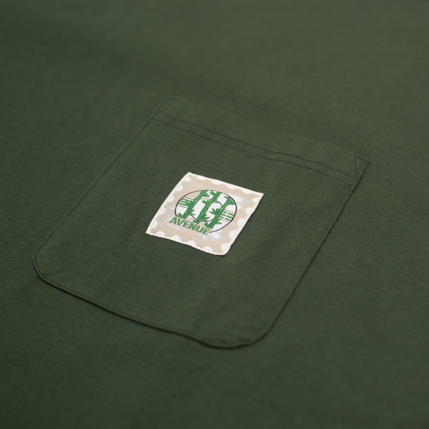 AVENUE COOL TOUCH STAMP LABEL TEE