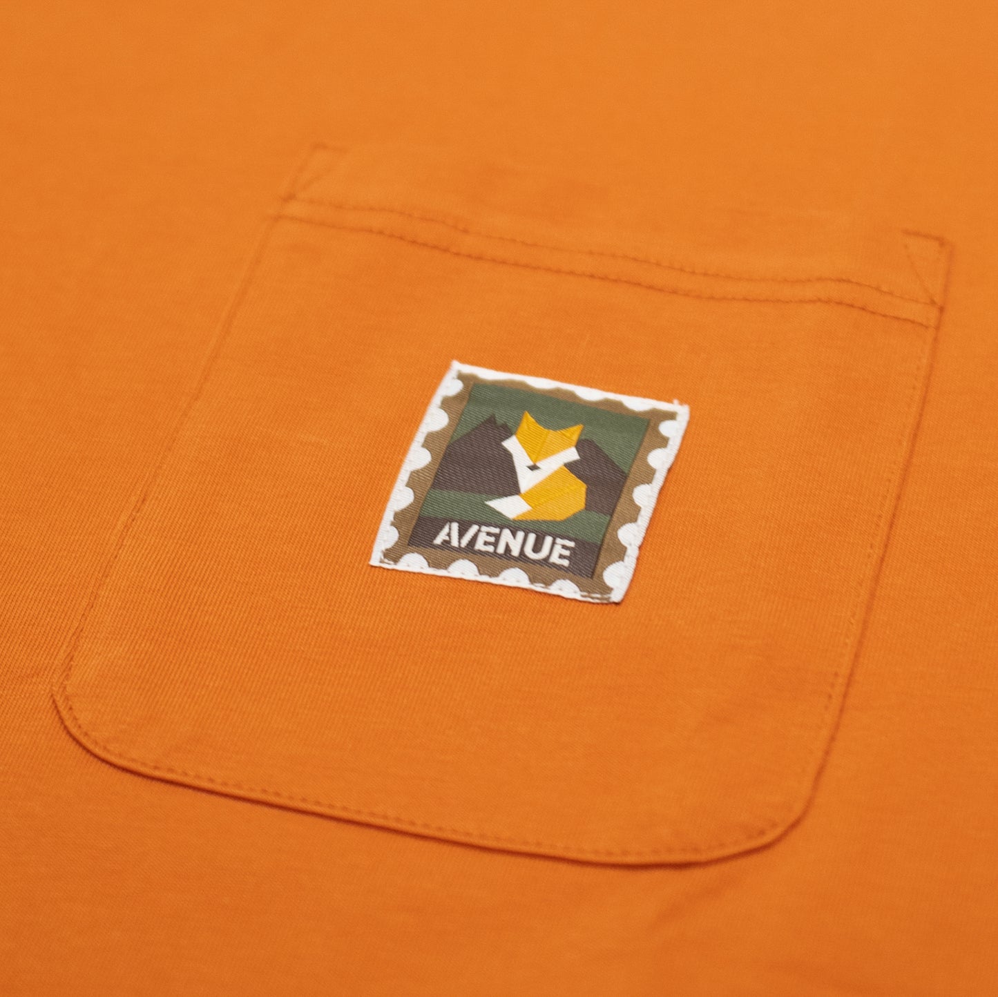 AVENUE COOL TOUCH STAMP LABEL TEE
