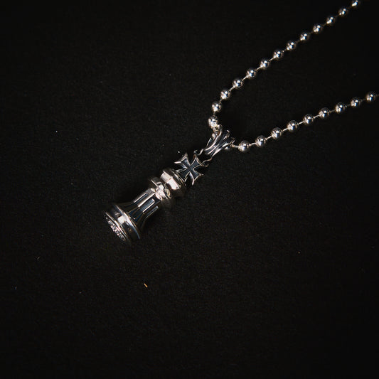 DUSTY CHESS LOCKET