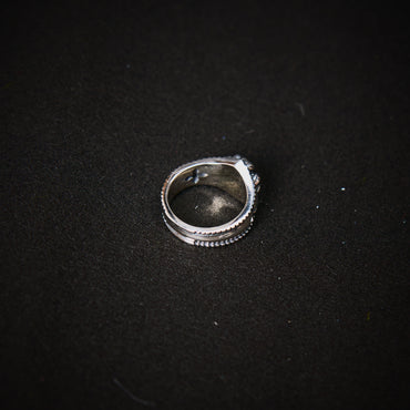 DUSTY CROWN RING