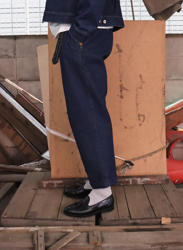 WOODBLOCK 2TUCK DENIM TROUSER - DARK INDIGO