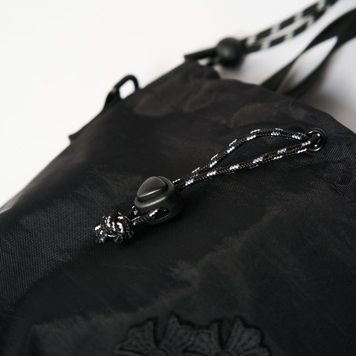 FAIRFAX DOUBLE CROSS MINI BUCKET BAG