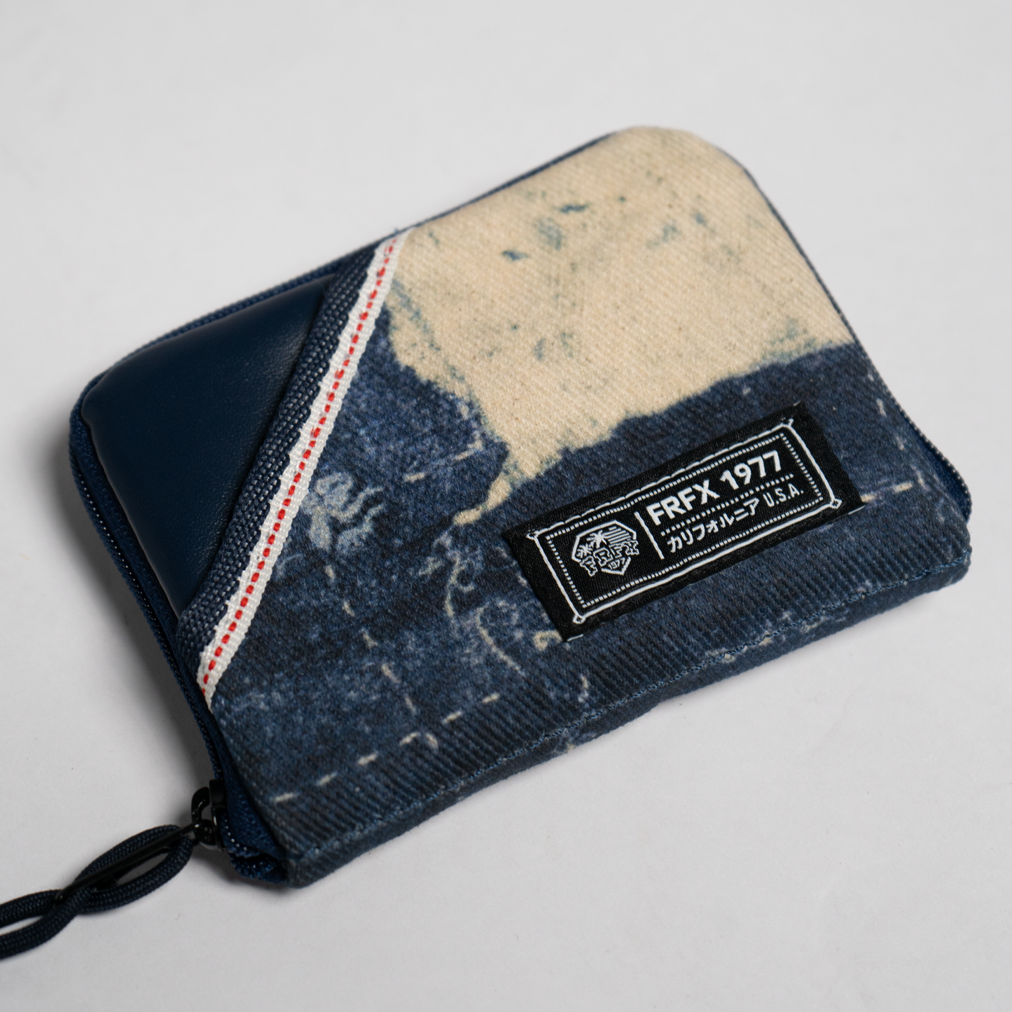 PRINTED BORO ZIP WALLET - FFBG79