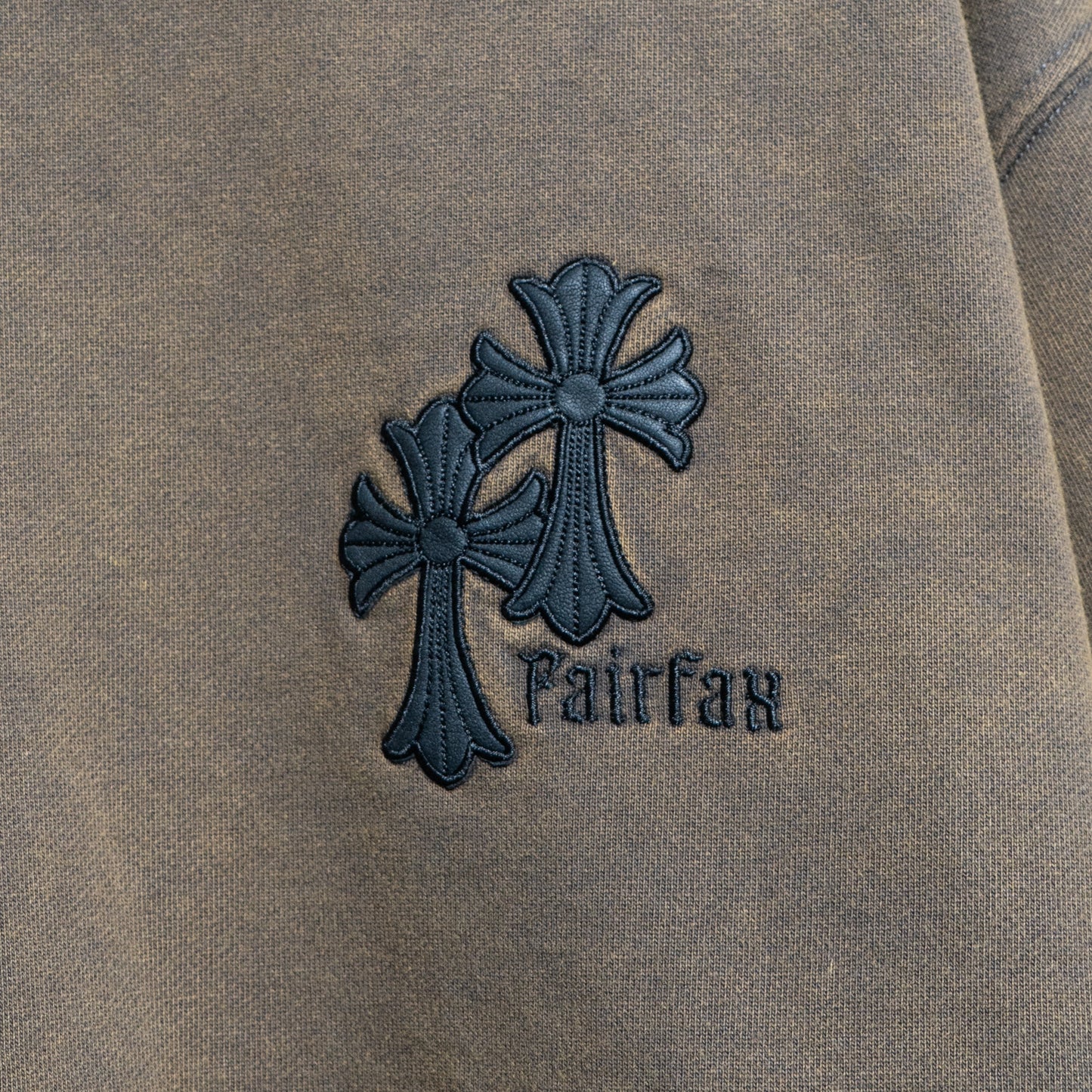 FAIRFAX DOUBLE CROSS CREWNECK