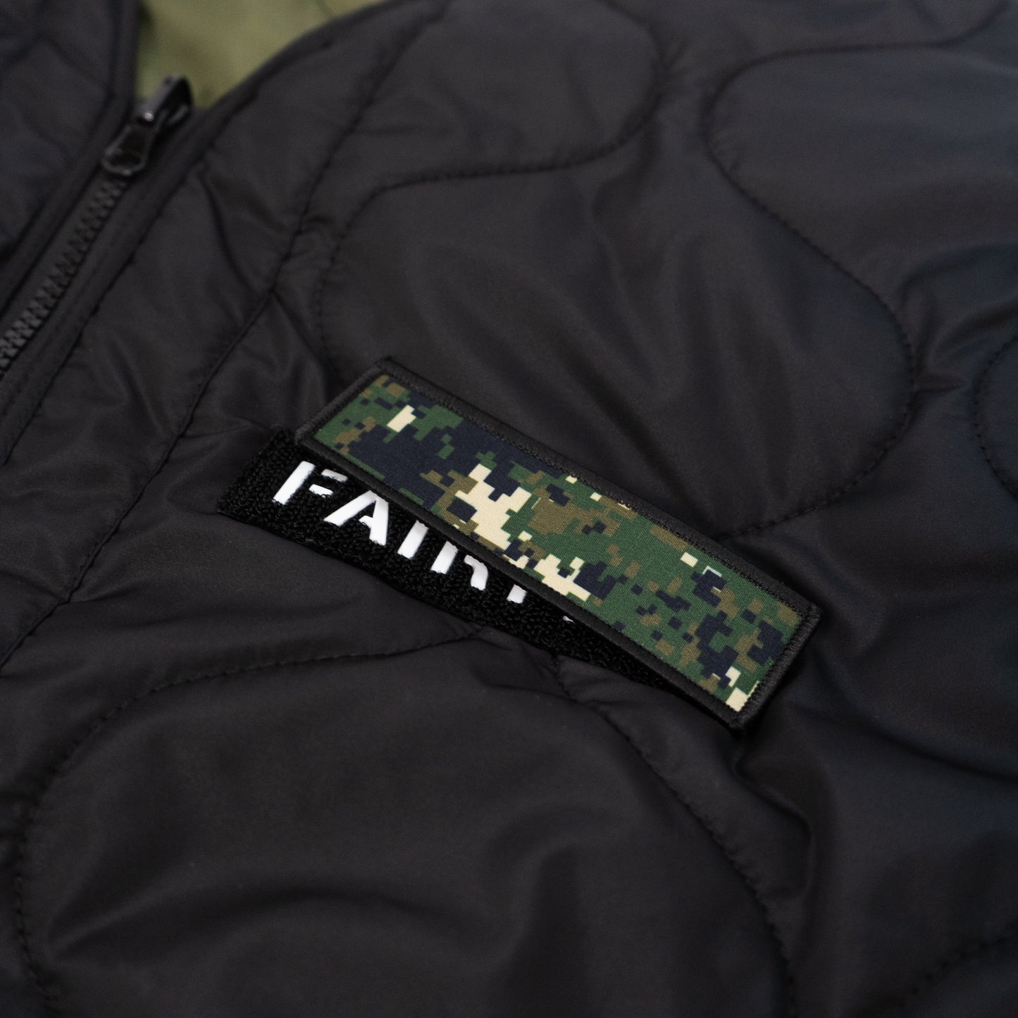 MILITARY REVERSIBLE QUILTED JACKET - FFJK05_CE2