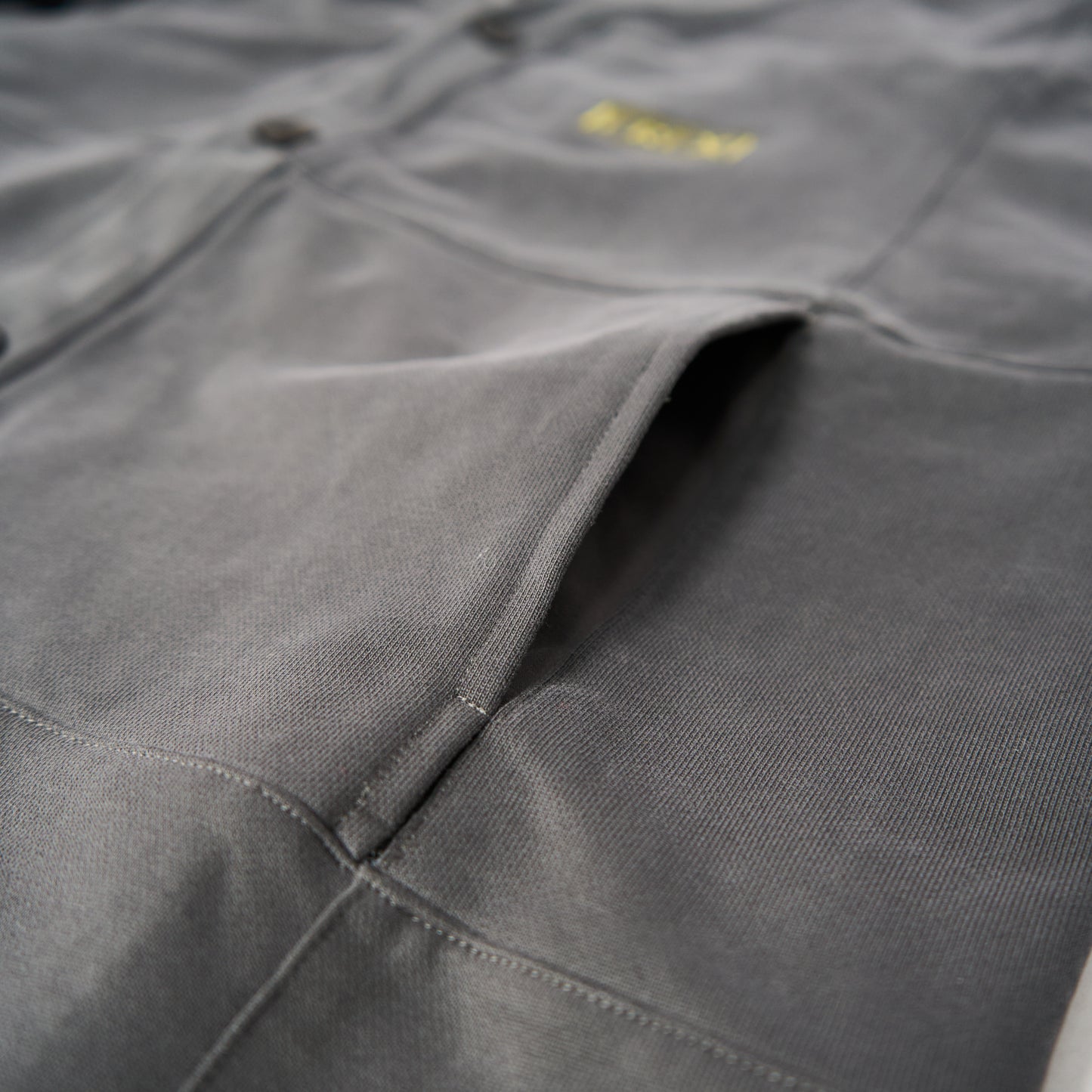 FAIRFAX SWEATSHIRT CARDIGAN