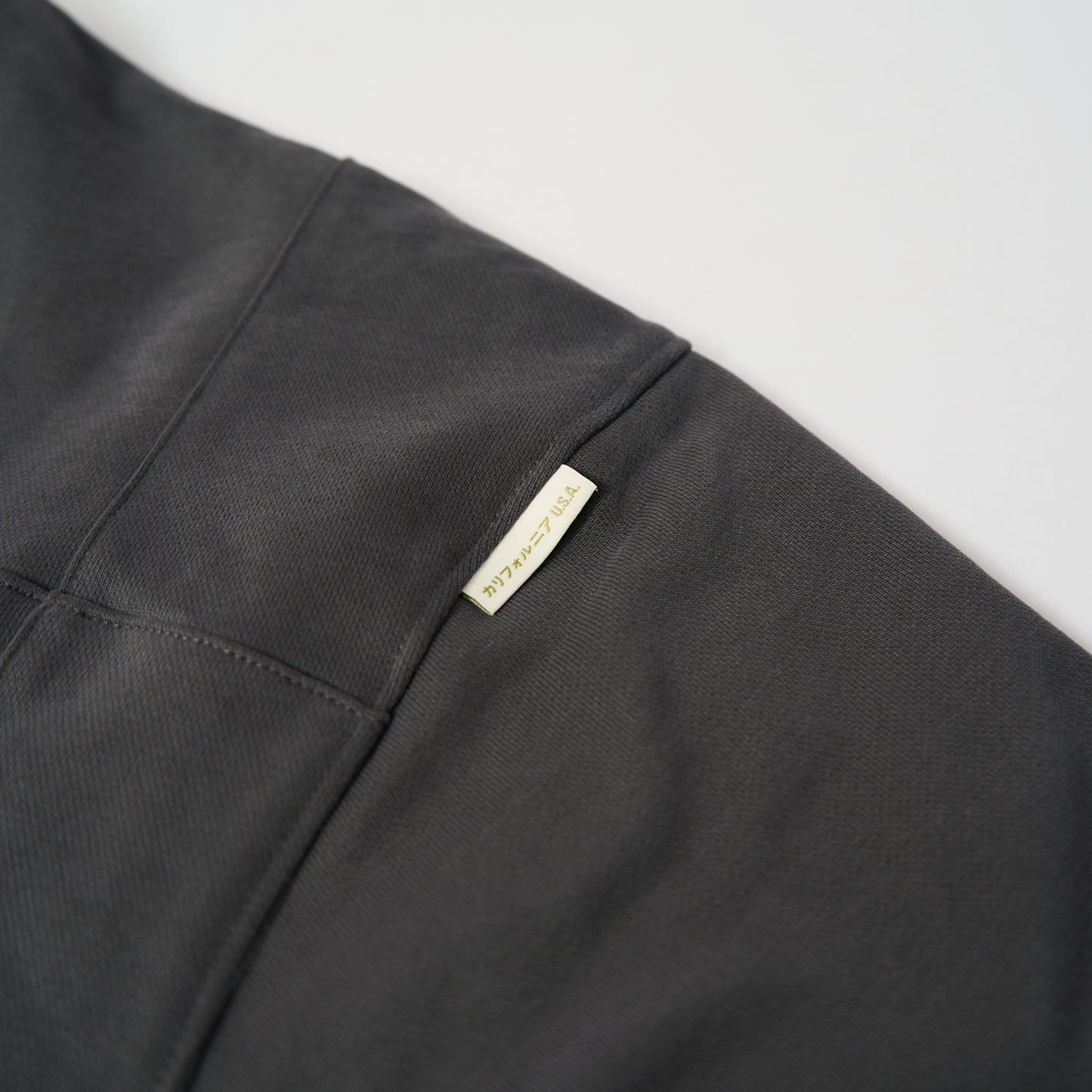 FAIRFAX SWEATSHIRT CARDIGAN