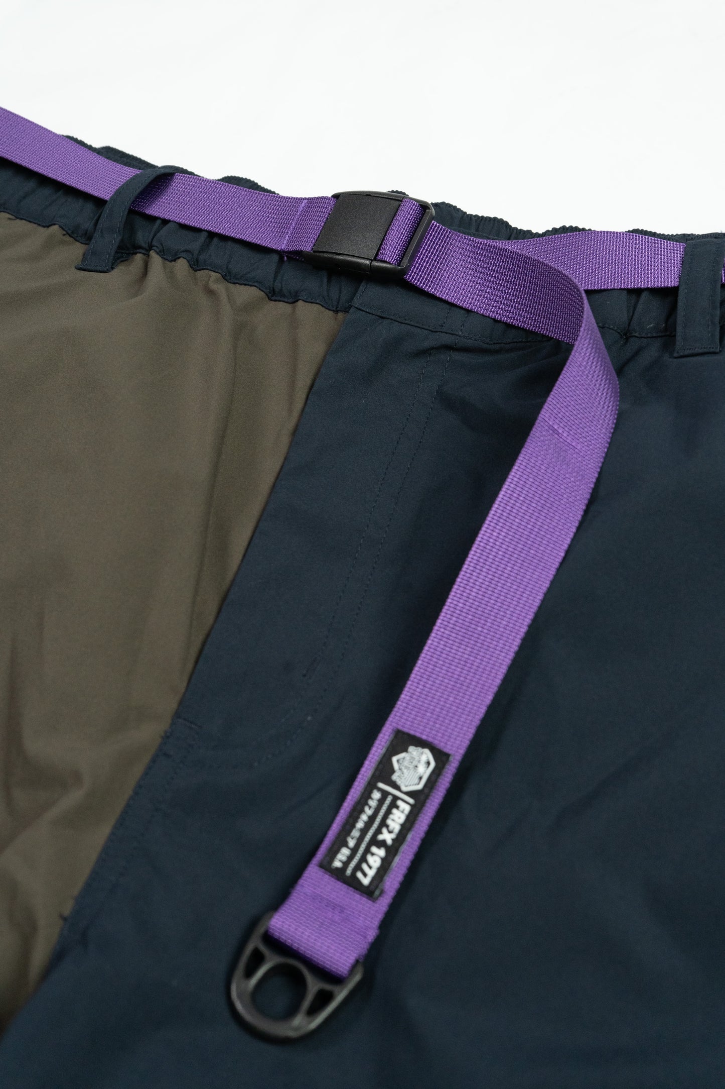 FAIRFAX TEFLON COLORBLOCK SHORTS