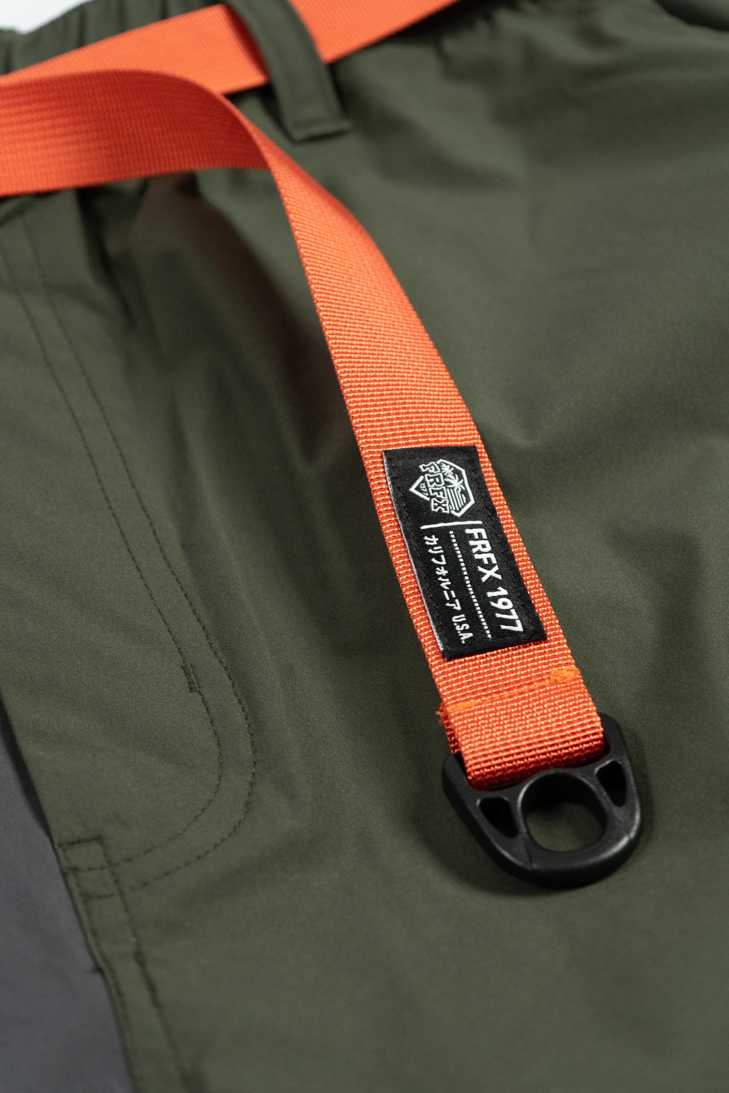FAIRFAX TEFLON COLORBLOCK SHORTS