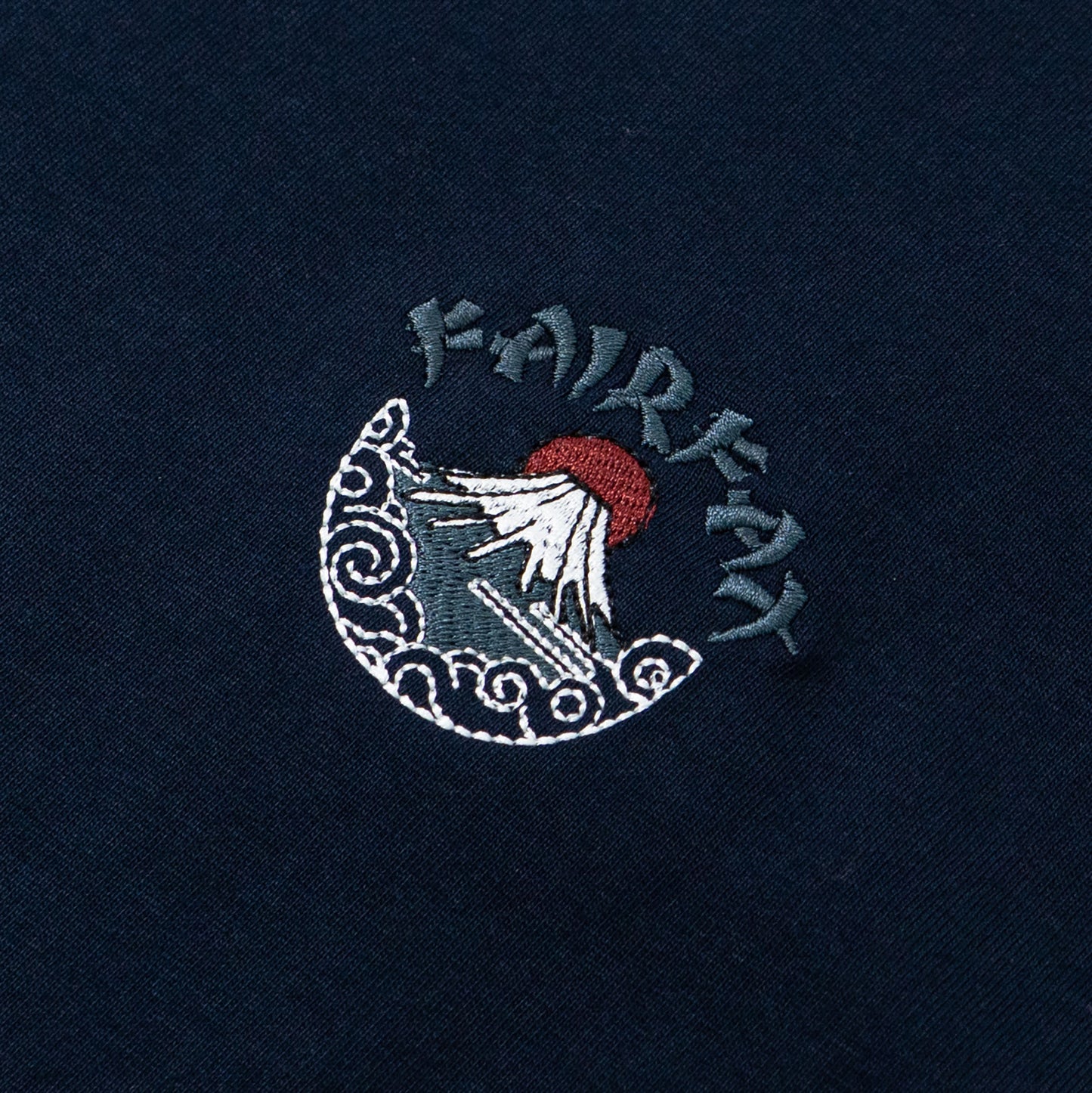 FUJISAN APPLIQUE TEE