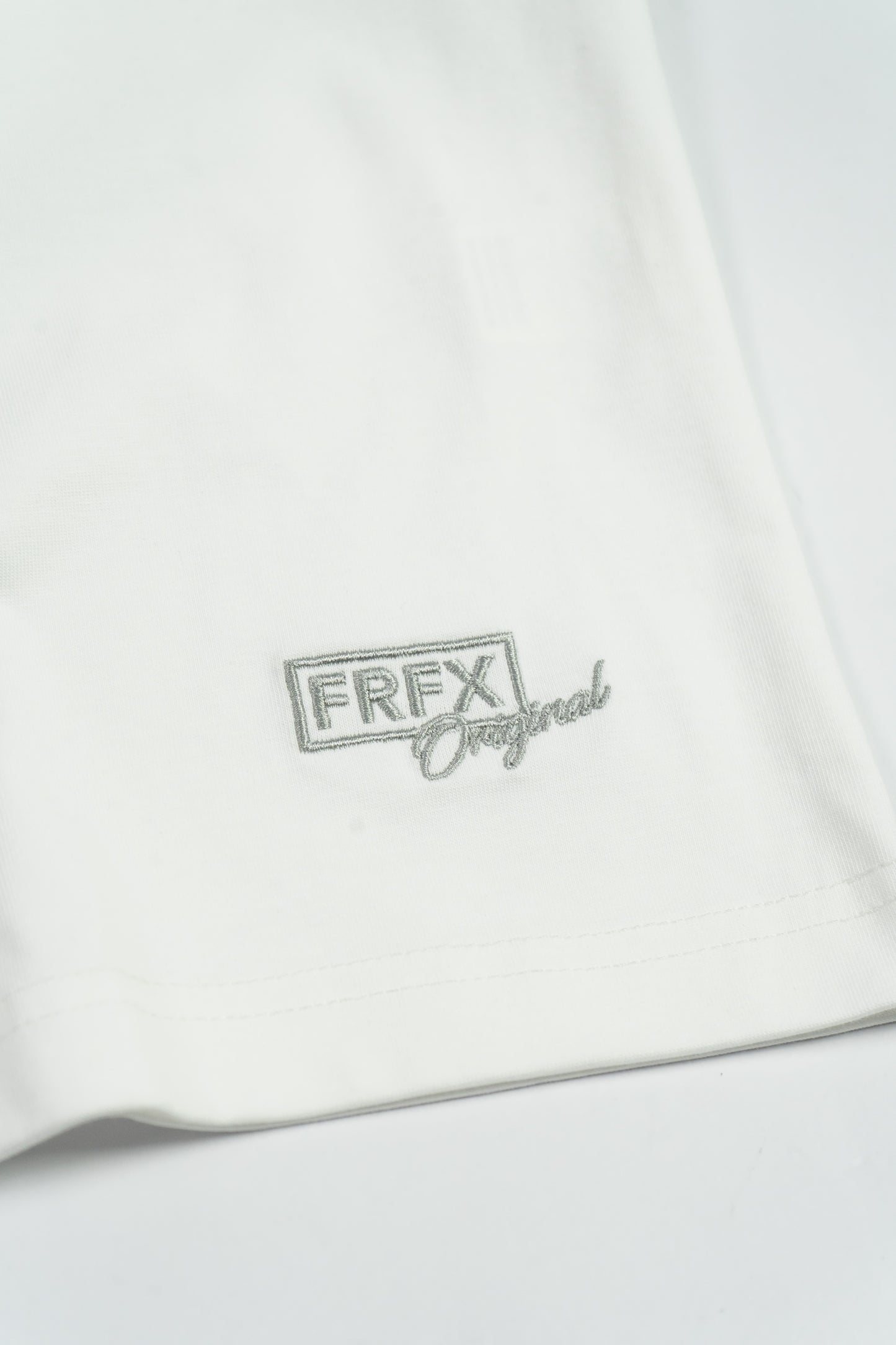 FAIRFAX SCARF TEE