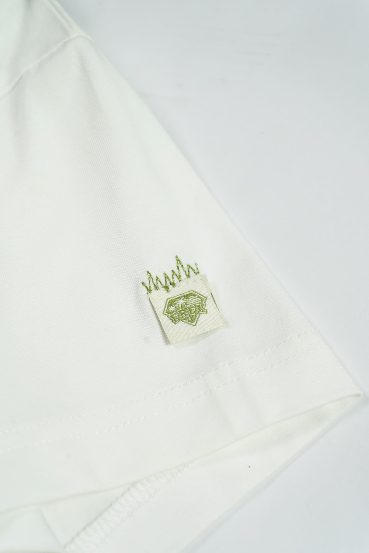 FAIRFAX SCARF TEE