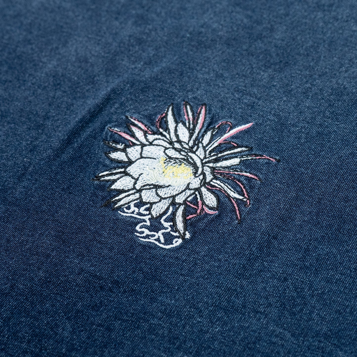 *LIMITED EDITION* FAIRFAX x FLATLUX CROSSOVER TEE (HK VERSION)
