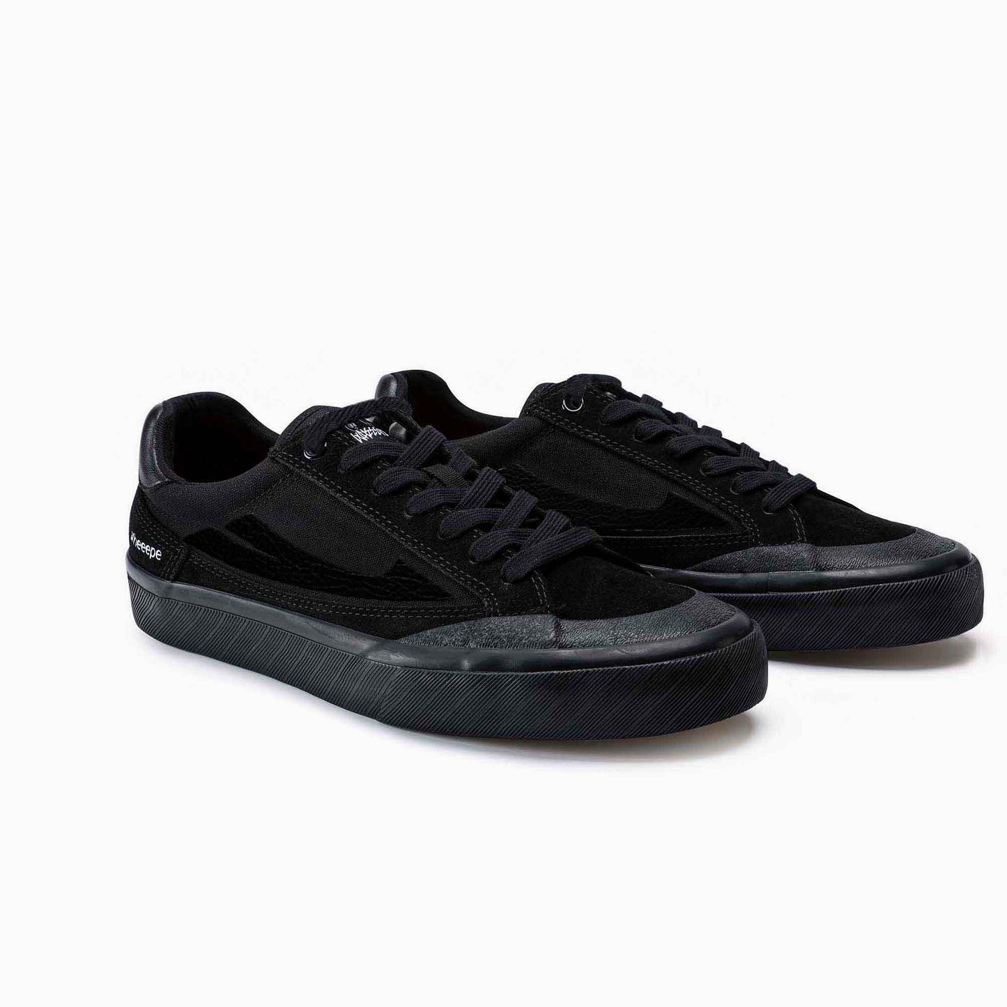 MV0001-000 Minivet : All Black