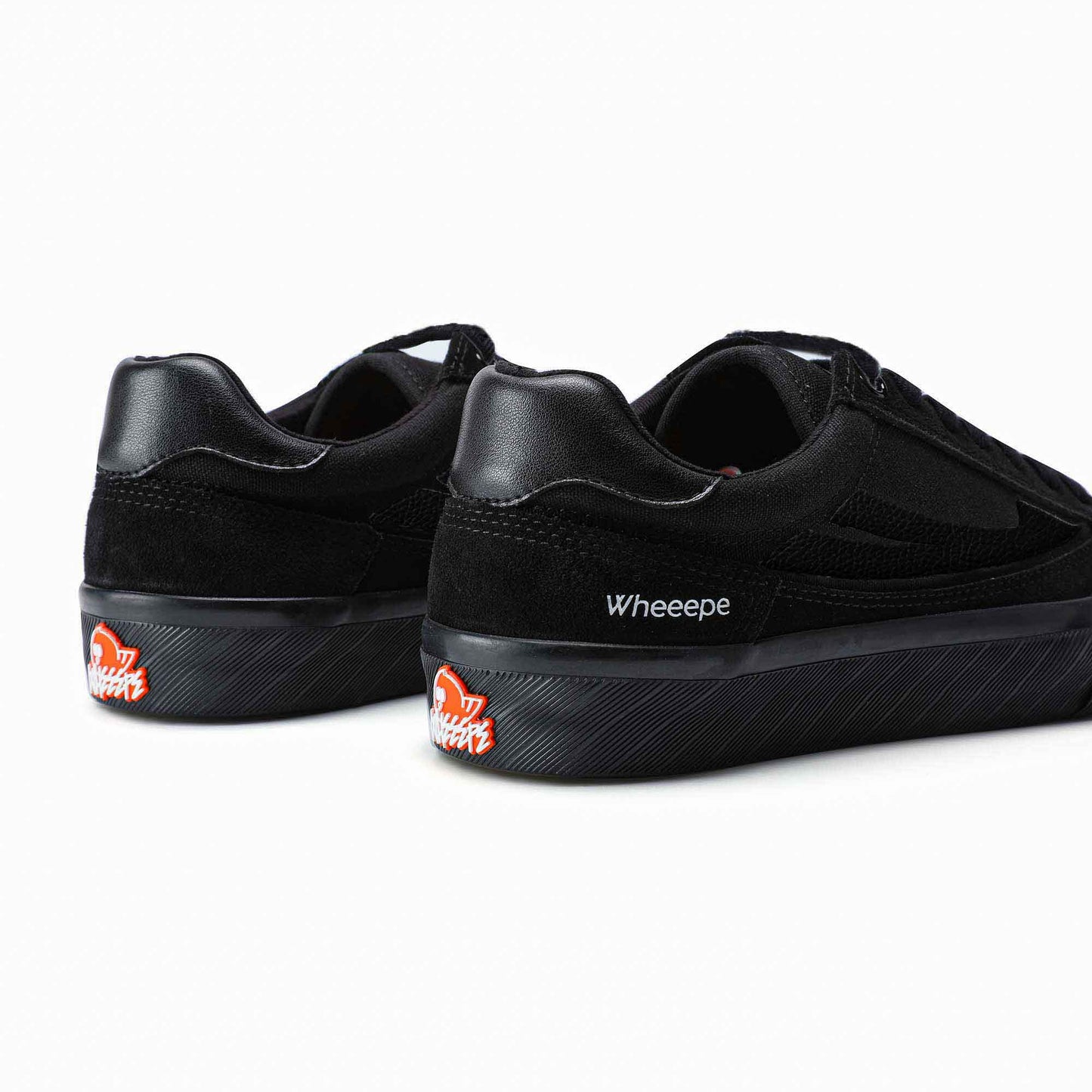 MV0001-000 Minivet : All Black