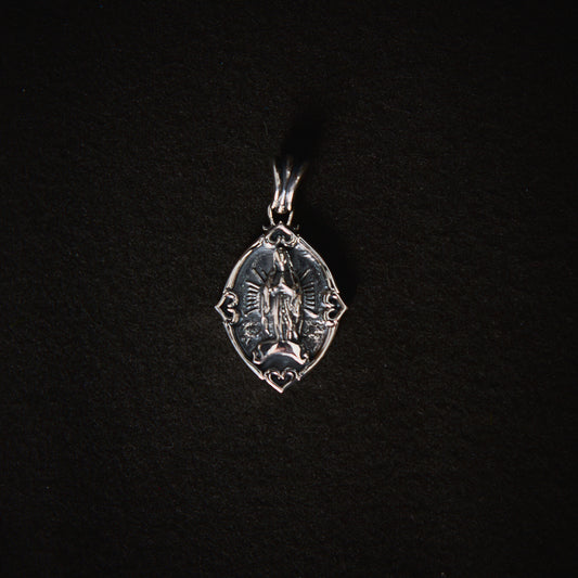 DUSTY HALI MARY LOCKET