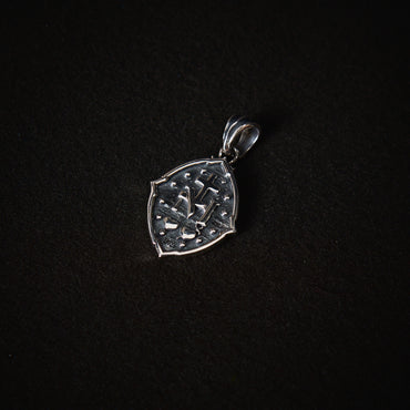 DUSTY HALI MARY LOCKET