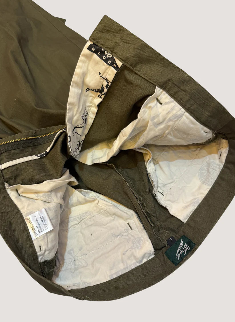 WOODBLOCK２TUCK HERRINGBONE TROUSER - OLIVE