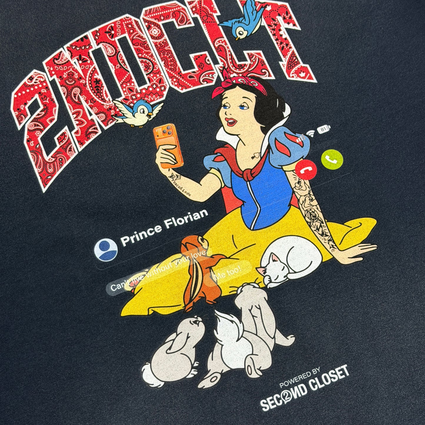 “FACETIME ” SNOW WHITE WASHED T-SHIRT