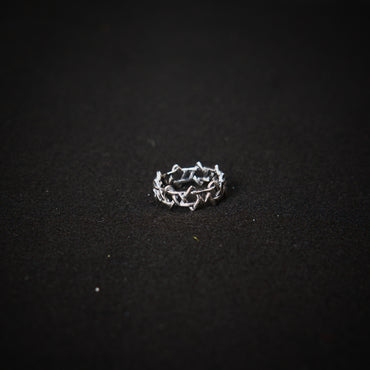 DUSTY THORNS RING