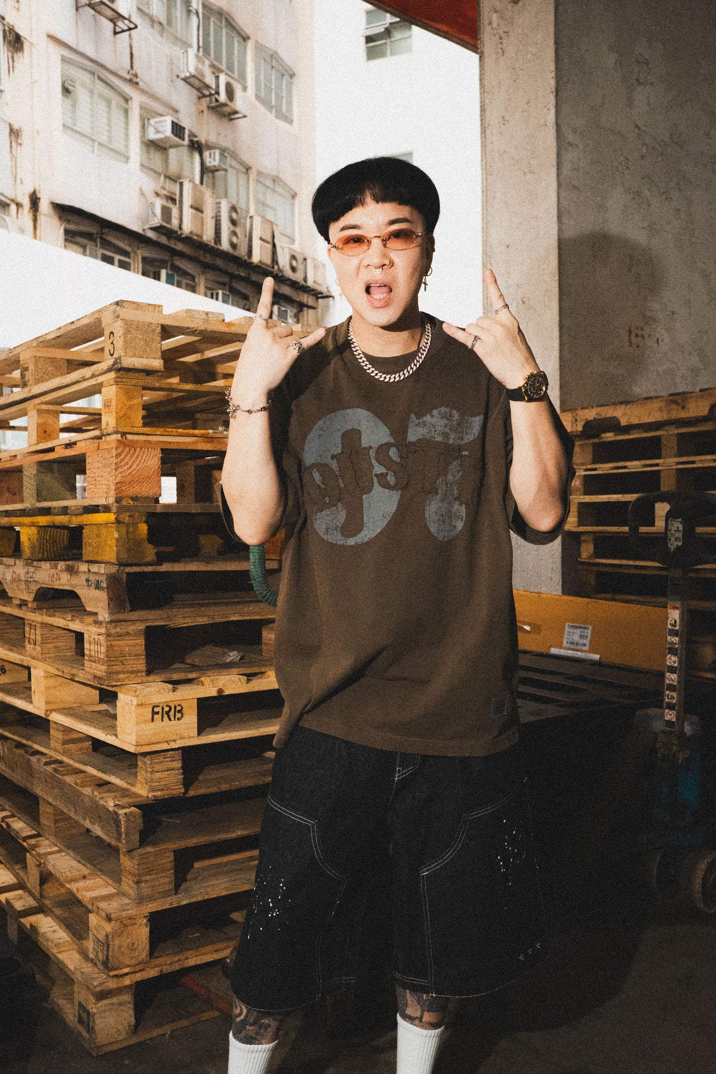 DUSTY WASH NUMBER TEE