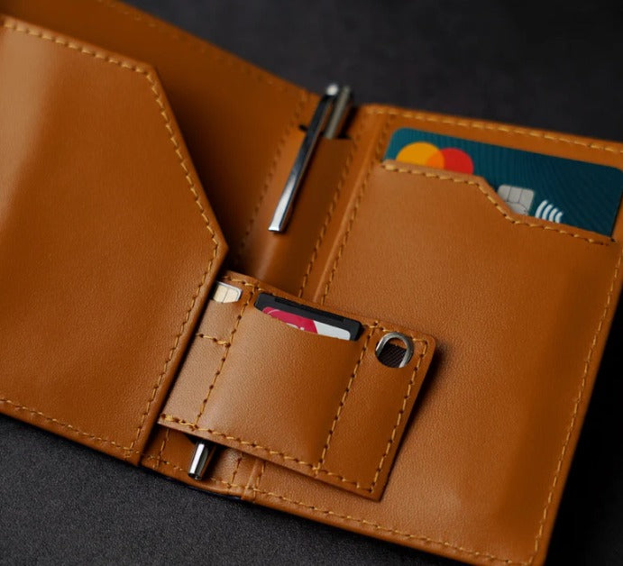 ADD1D-EXPLORER WALLET - LEATHER EDITION