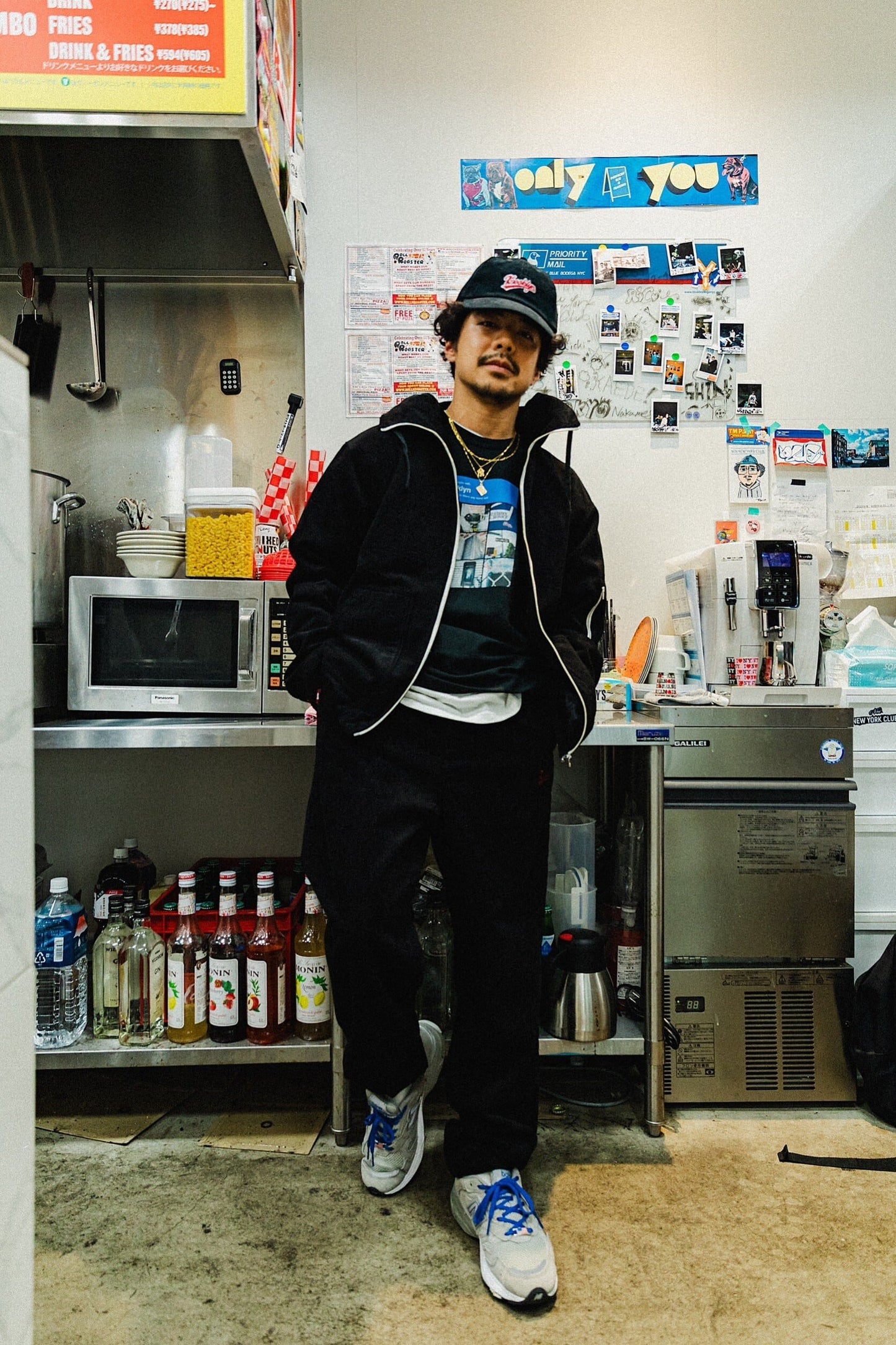 K’rooklyn CORDUROY TEXTILE ZIP HOODIE - BLACK